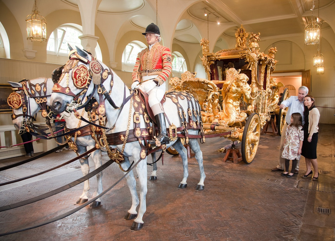 Royal Mews at Buckingham Palace - Photo 1 of 5